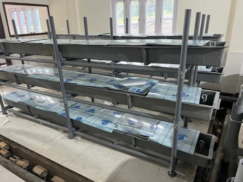 Hatchery Equipment Set